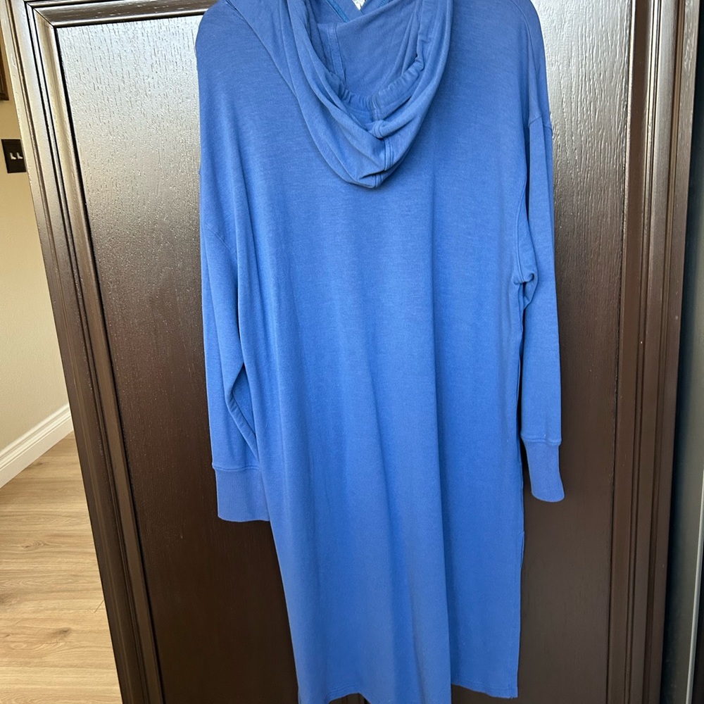 Old Navy blue hoodie dress. Size Large - Picture 2 of 4